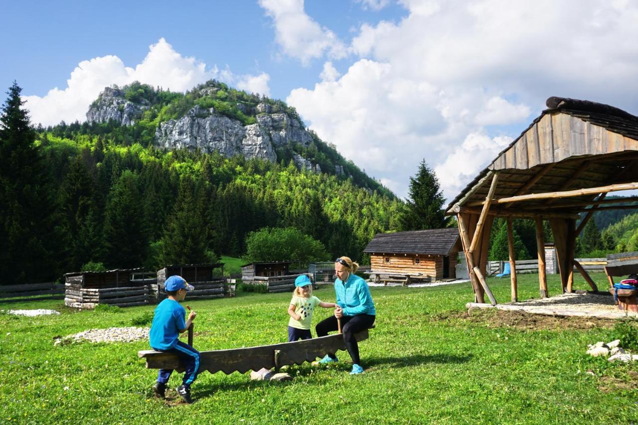 Villapark Vlasky Bešeňová エクステリア 写真