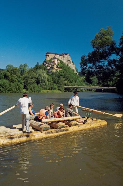 Villapark Vlasky Bešeňová エクステリア 写真